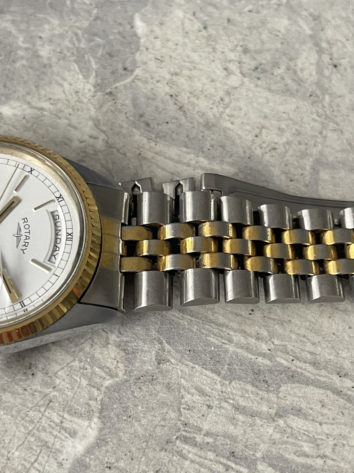 Rotary 3638 Two-tone Swiss Quartz Watch Bracelet Swiss Movt Day Date Men’s 1043