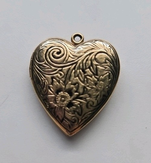 VINTAGE W.E.H. 12K YELLOW GOLD FILLED LOCKET CHARM Original Owner Rare Heart