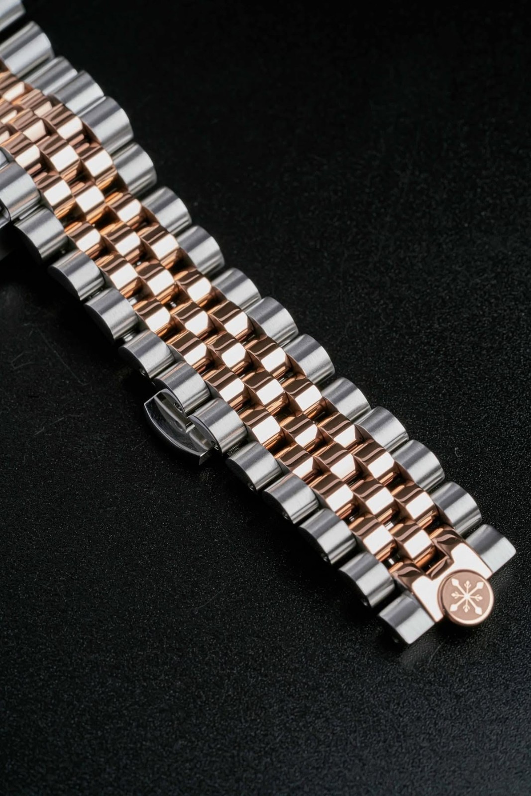 Alexander Ferros Automatic Watch Brown Wood Grain Dial Sapphire Crystal Men’s