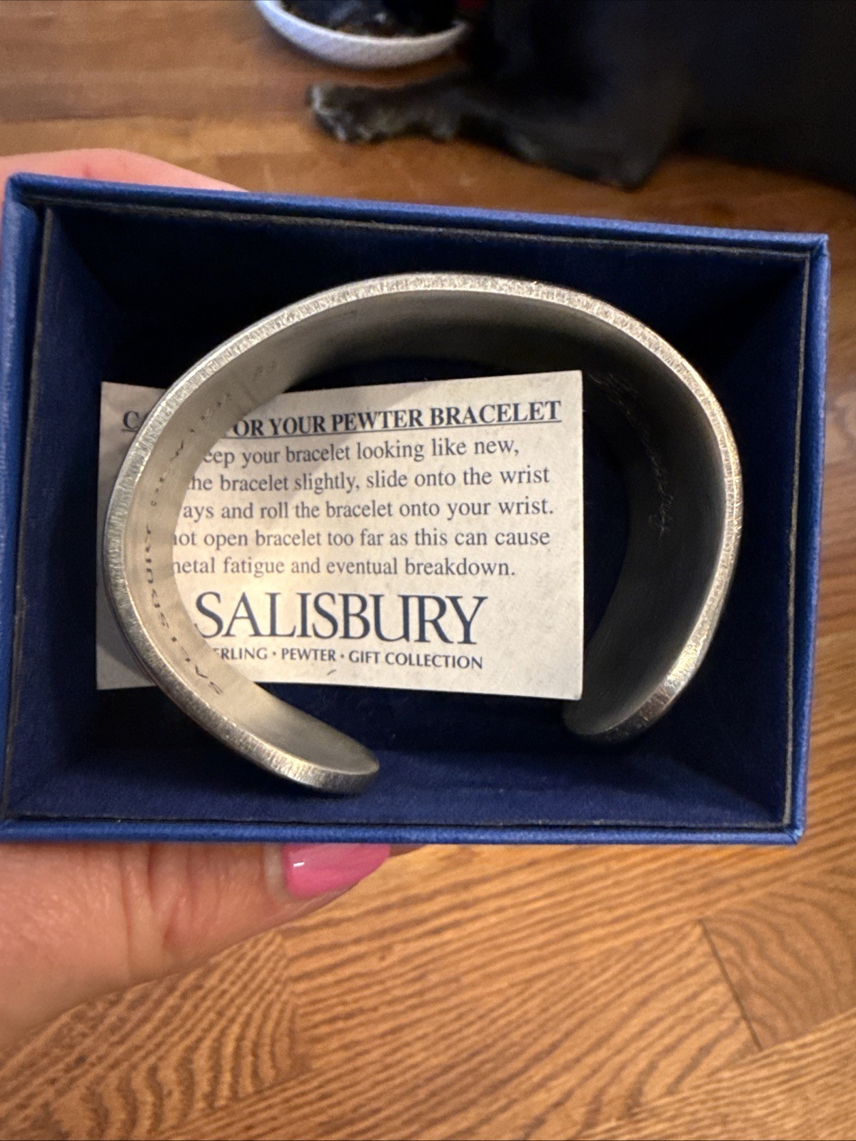 Salisbury Pewter Cuff Bracelet Wide Cuff January Flower of the Month 1 Inch NWOT