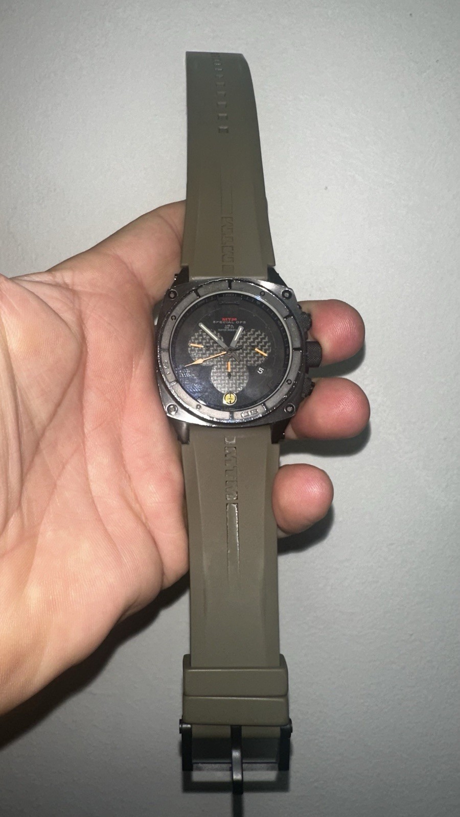 MTM Special Ops Quartz Chronograph Date Black Dial Green Rubber Strap 45mm