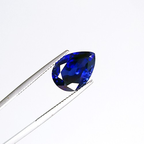 6.40 cts. TOP CORNFLOWER BLUE SAPPHIRE PEAR VVS LOOSE GEMSTONE poire saphir bleu