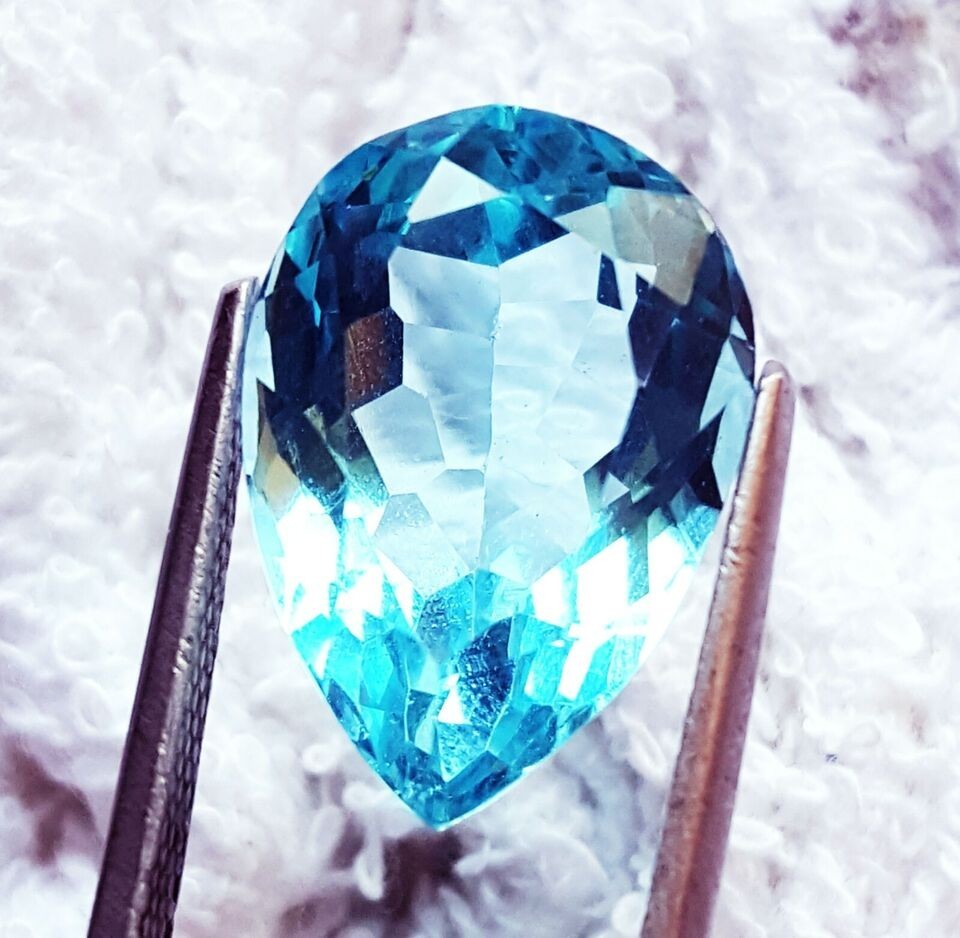 Aquamarine 10 to 12 Ct Pear Shape Loose Gemstone Single With Certificate