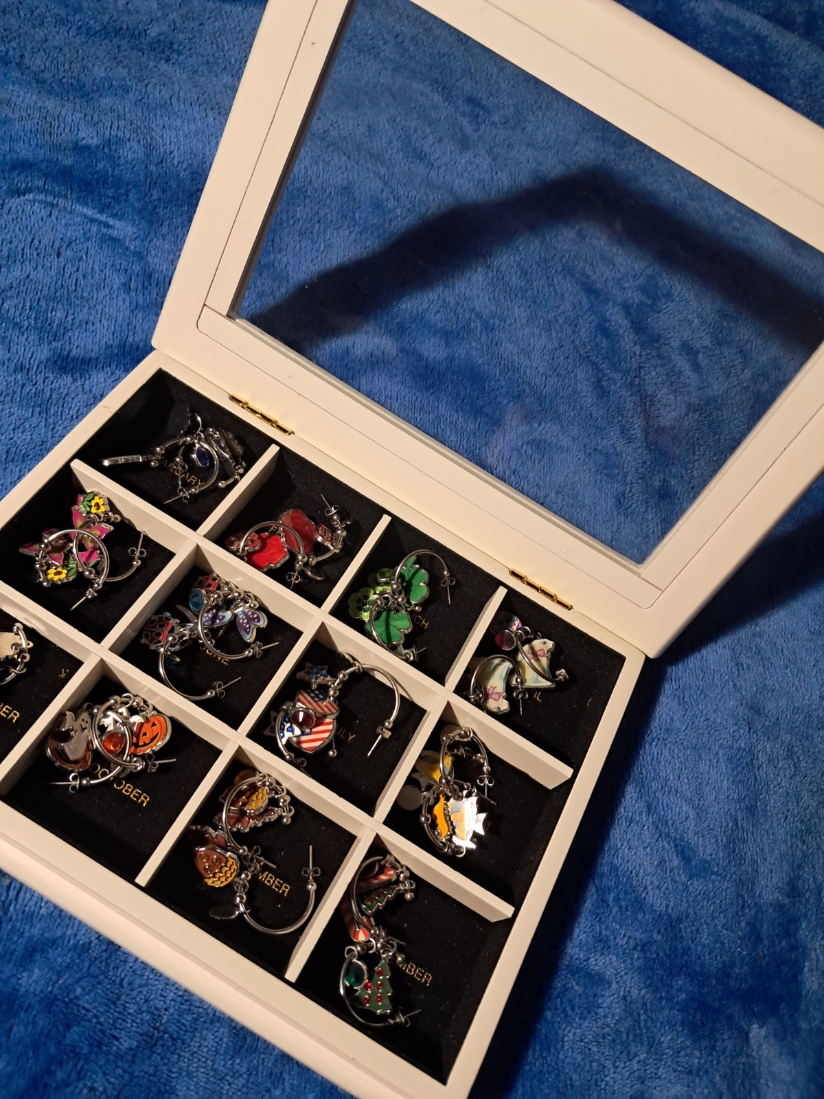Wood & Glass Top Jewelry Organizer Box, 12 Compartments, White, Lined Foam