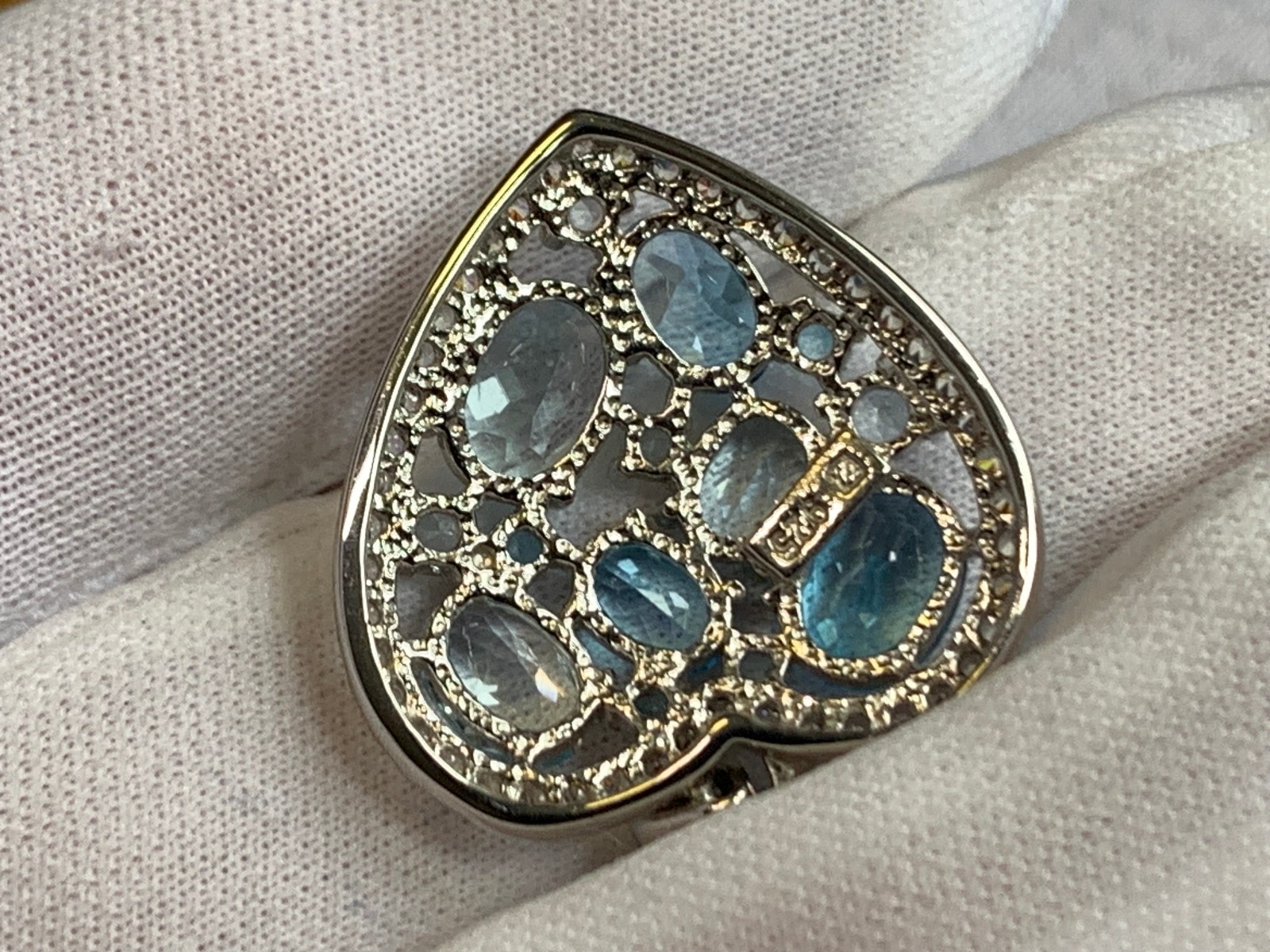 Sterling Silver Heart Pendant 5.46g Fine Jewelry Aquamarine Look Charm *READ*