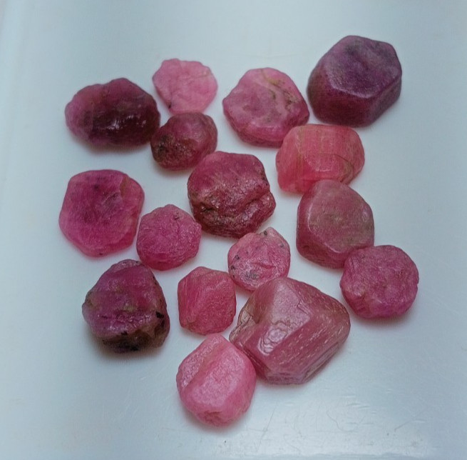 10 Pcs Ruby Rough Raw Stone Lot, Natural Ruby Rough, Good Quality Rough, 6to10mm