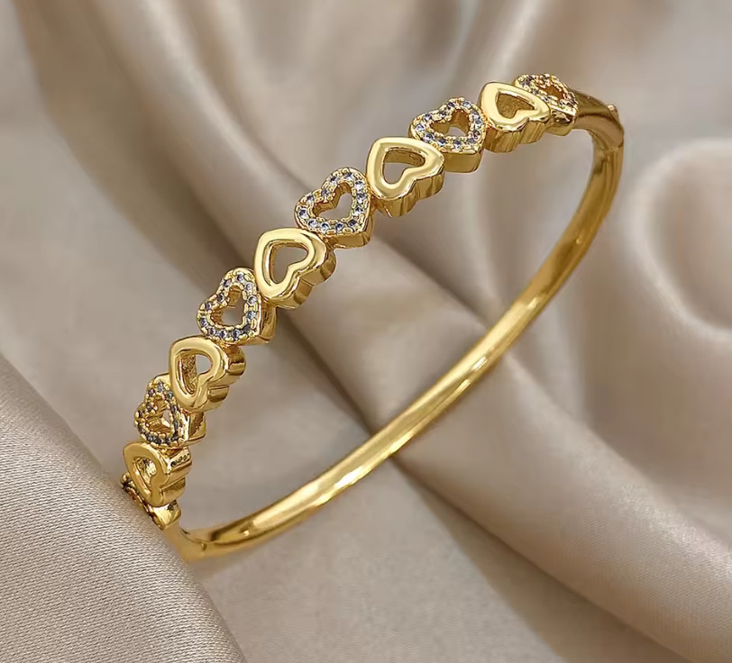Gold Plated Zircon Heart Cuff Bracelet Copper Stackable Bangle for Women