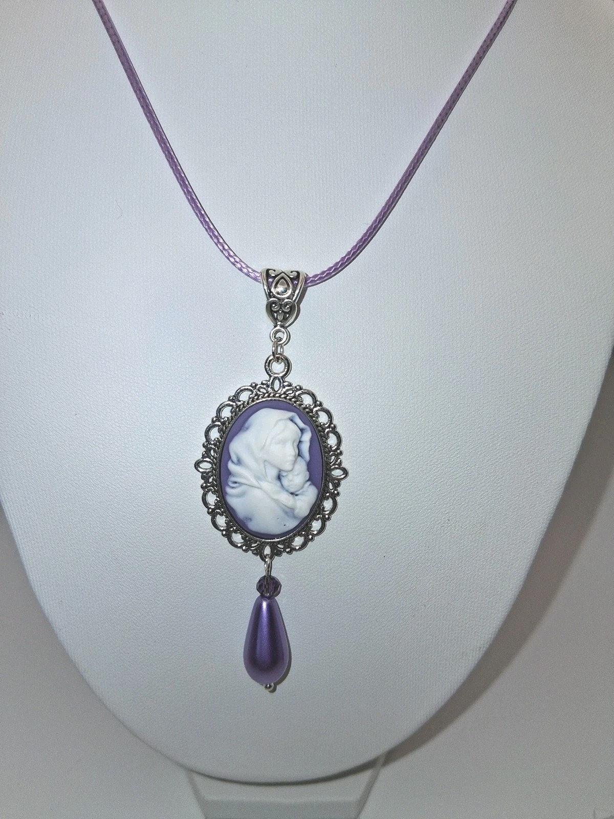 Christian Cameo Necklace Set 17″ Mary Child Purple White Pendant Jesus Handmade