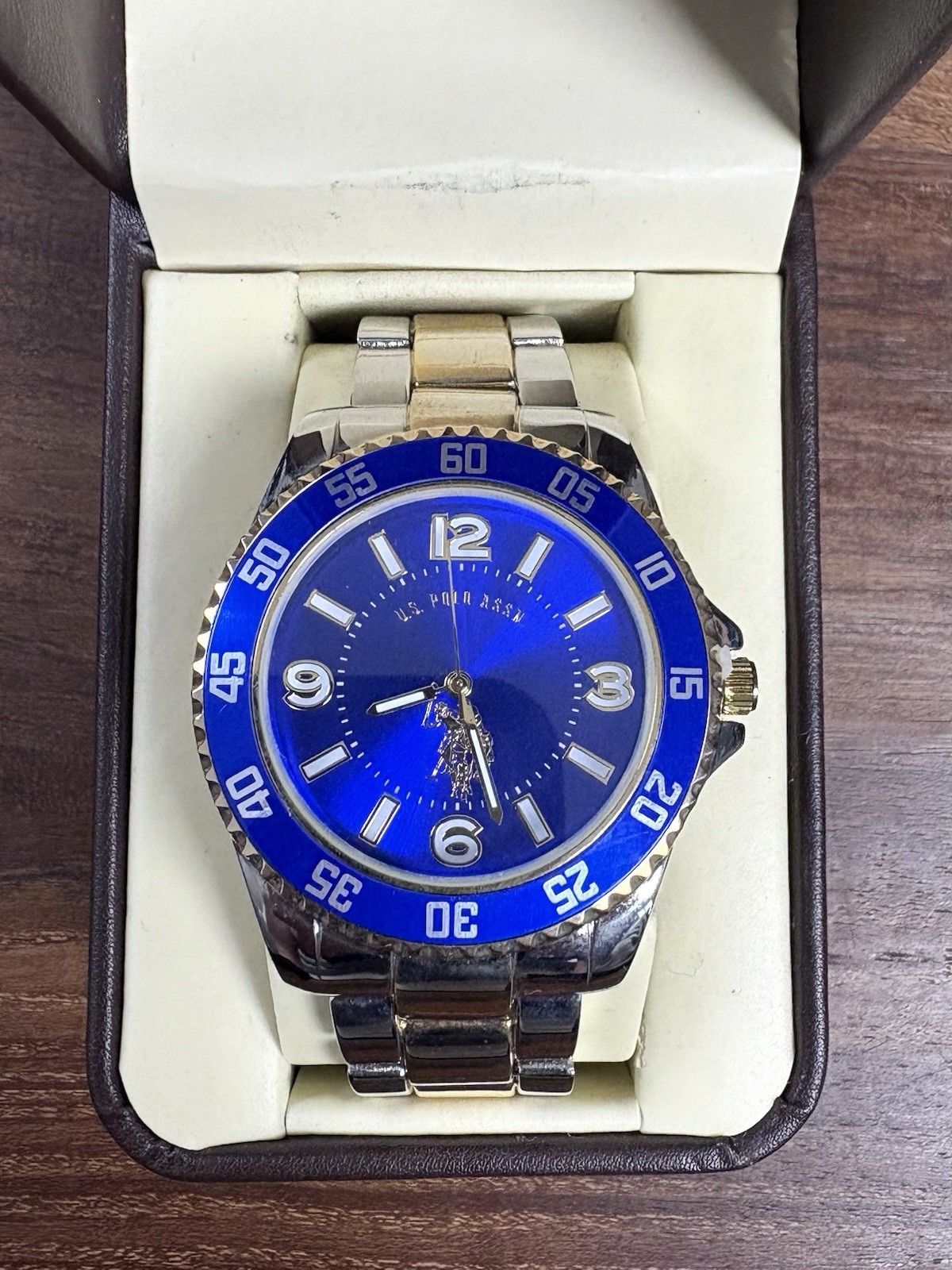 U.S. POLO ASSN. Men’s Watch Silver & Gold Band With Blue Face Brand New In Box
