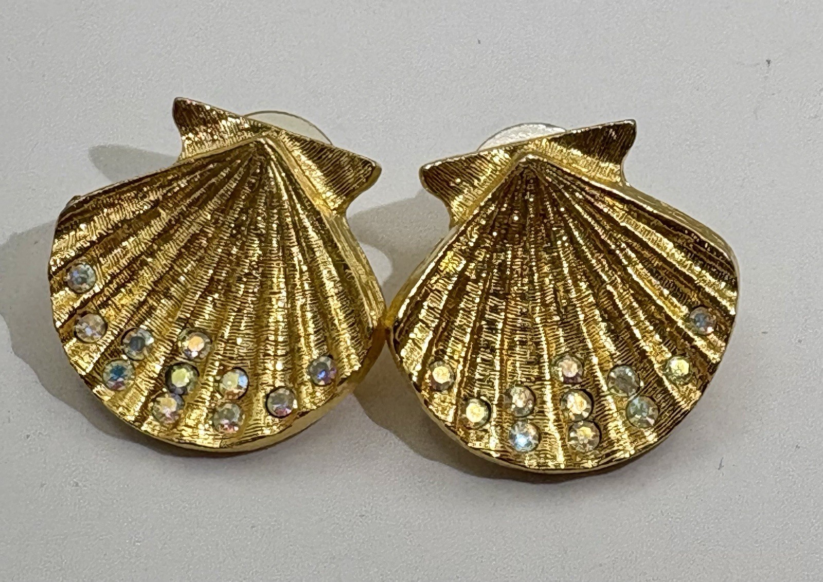Kirk’s Folly Gold Tone Seashell AB Rhinestone Earrings Beach Coastal Signed