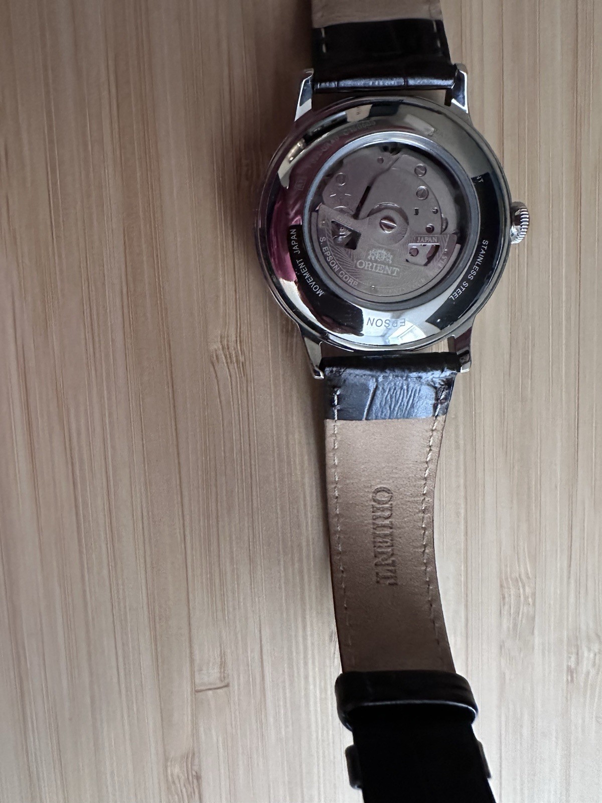 Orient Bambino Automatic small seconds Champagne Dial