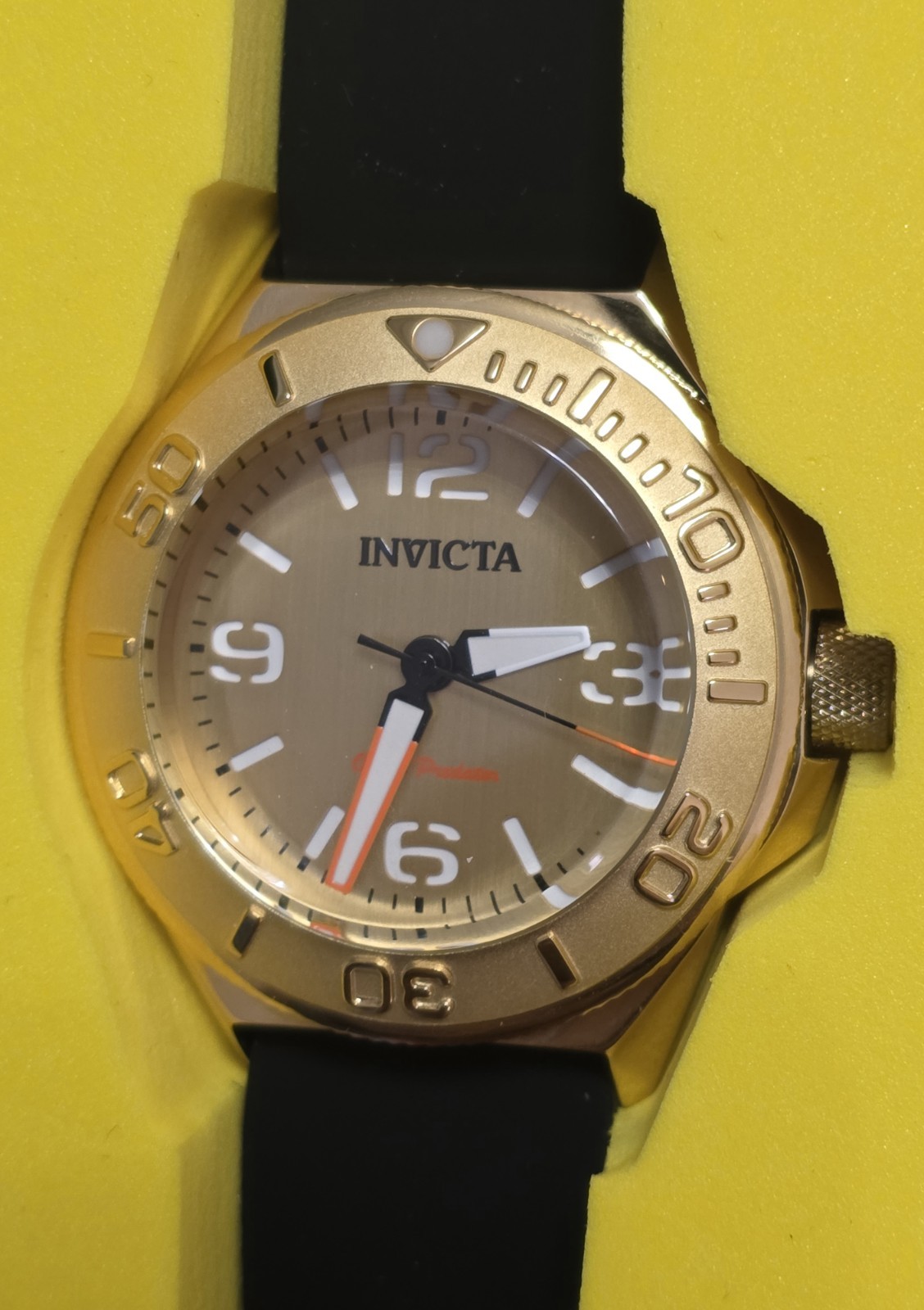 Invicta Ocean Predator Men’s Watch 43mm, Gold/Black with Interchangeable Straps