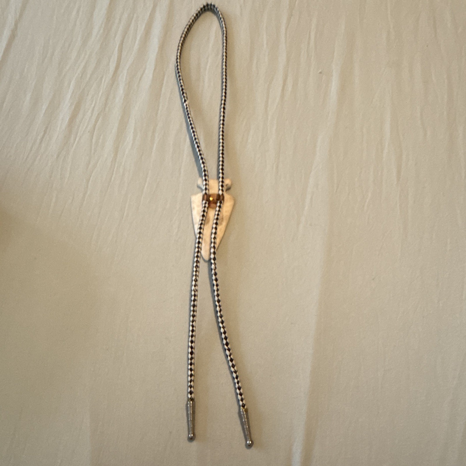 Men’s Western Arrowhead Bolo Tie Adjustable Black/White Braided Cord Metal Tips