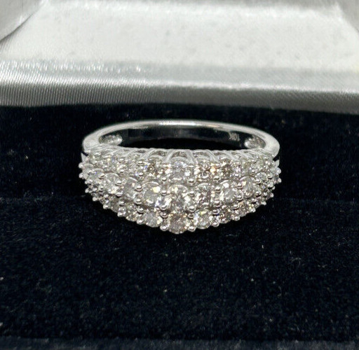Beautiful 10K White Gold 1CTTW Diamond Pave Pyramid Ring