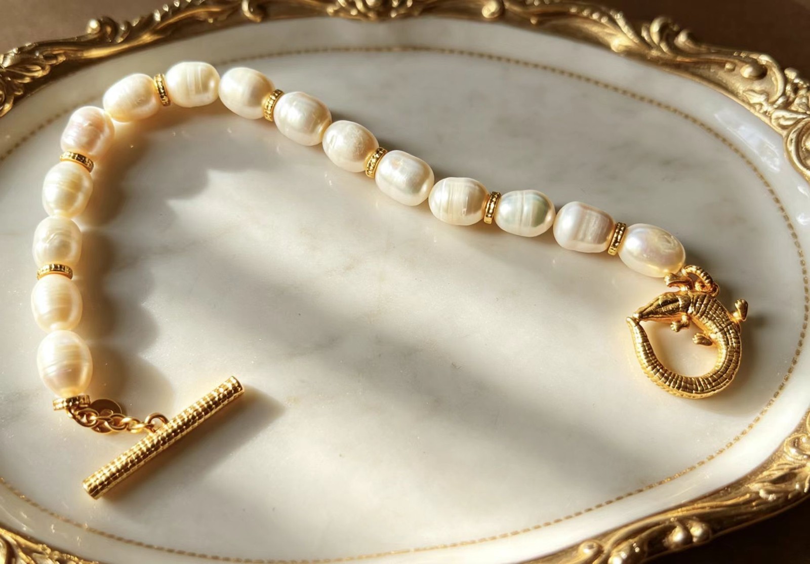 Julie Vos Fashion pearl Pendant bracelet