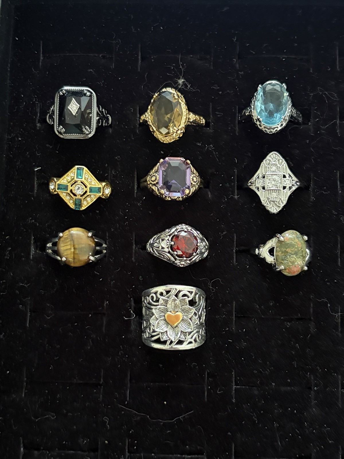Lot of 10 Costume Jewelry Rings Mixed Styles Sizes & Stone Colors … A
