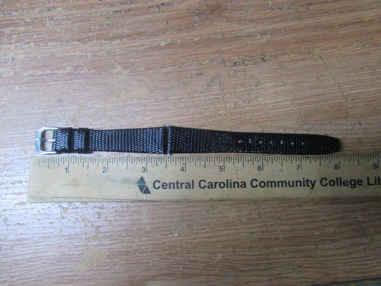 18MM Black Flat Lizard Grain Men’s Watch Band