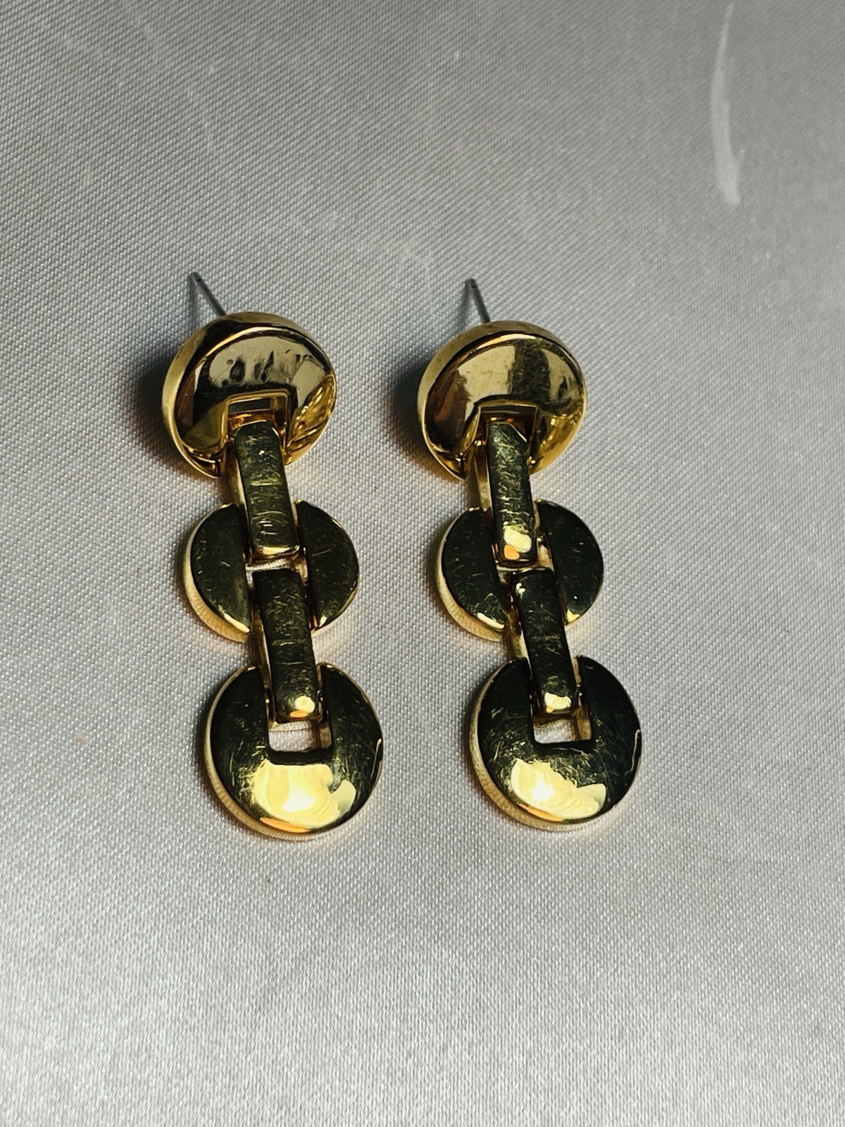 Chunky vintage style gold tone fashion Pierced Earrings jewelry Three Chain Link