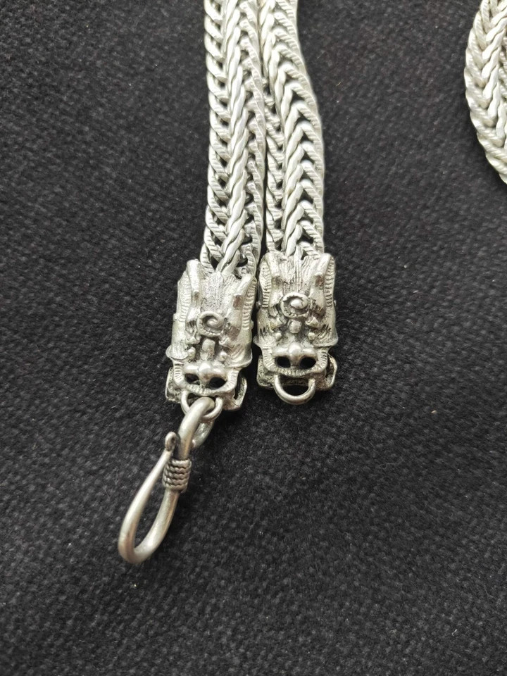 Exquisite tibet silver carved dragon head statue chain Necklace Ethnic