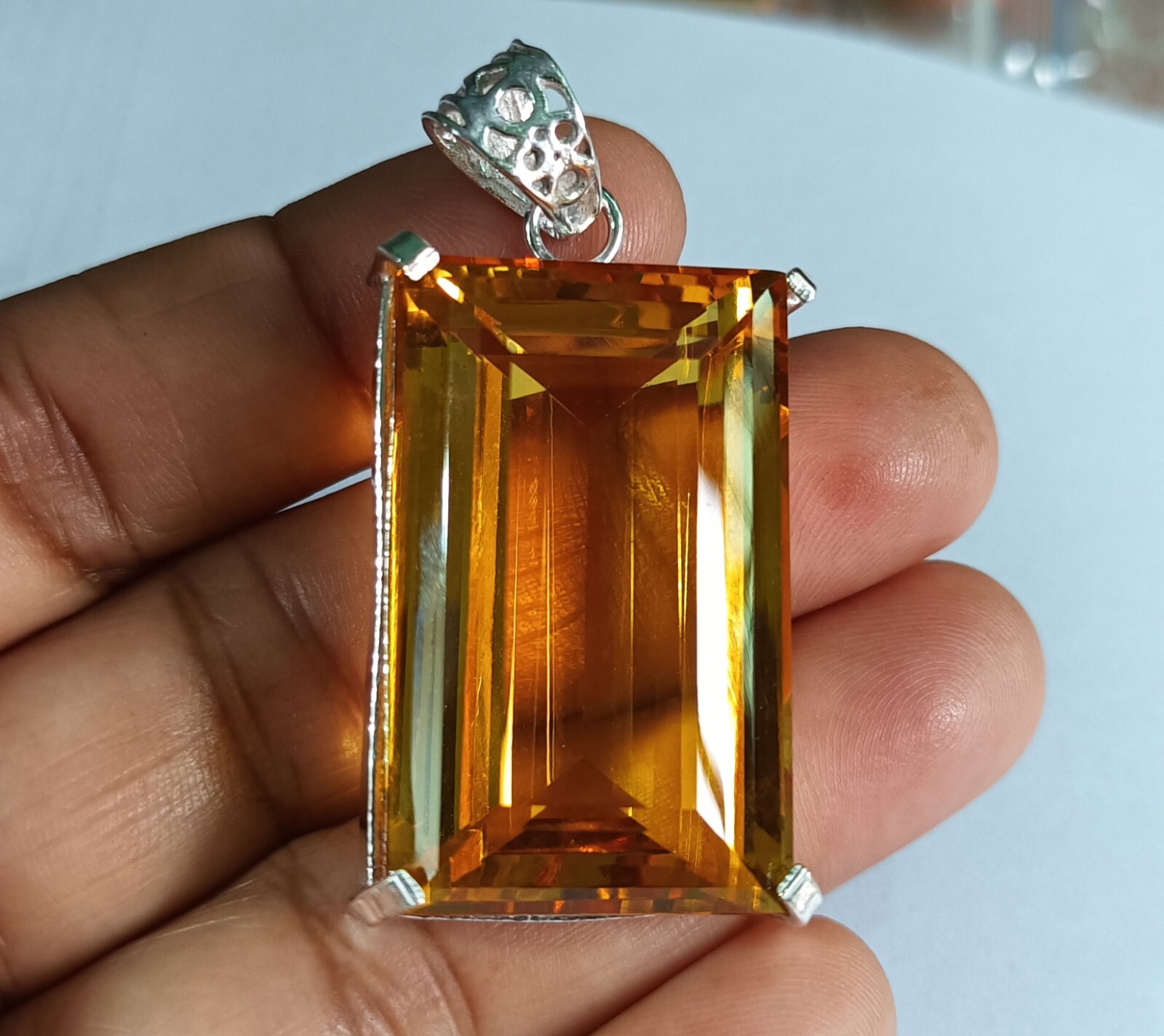 Certified Natural 100 Ct Brazilian Emerald Yellow Topaz Pendant Loose Gemstone