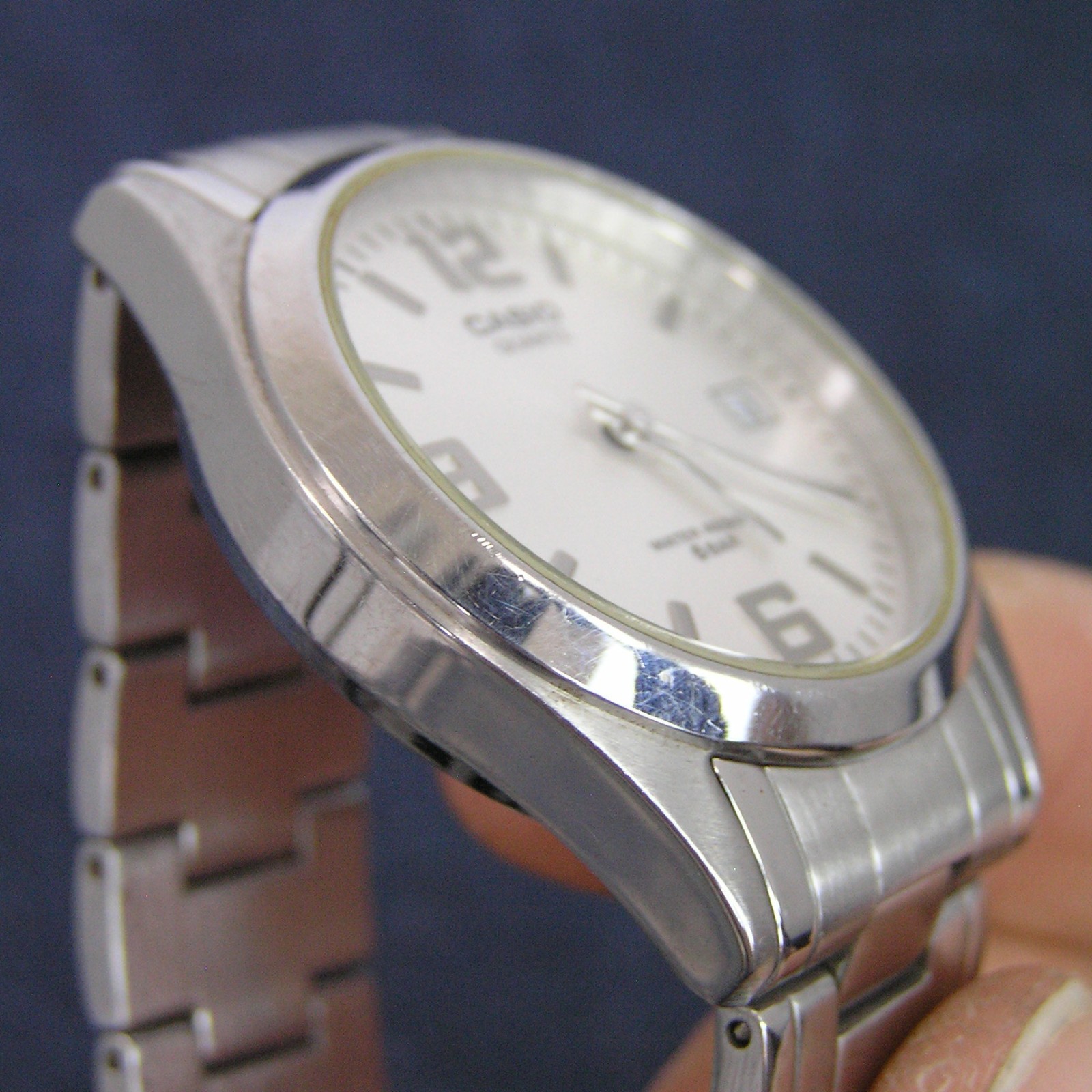 [Japan Exclusive] CASIO MTP-1181 Explorer Sport Watch Rare Japan Imported Silver
