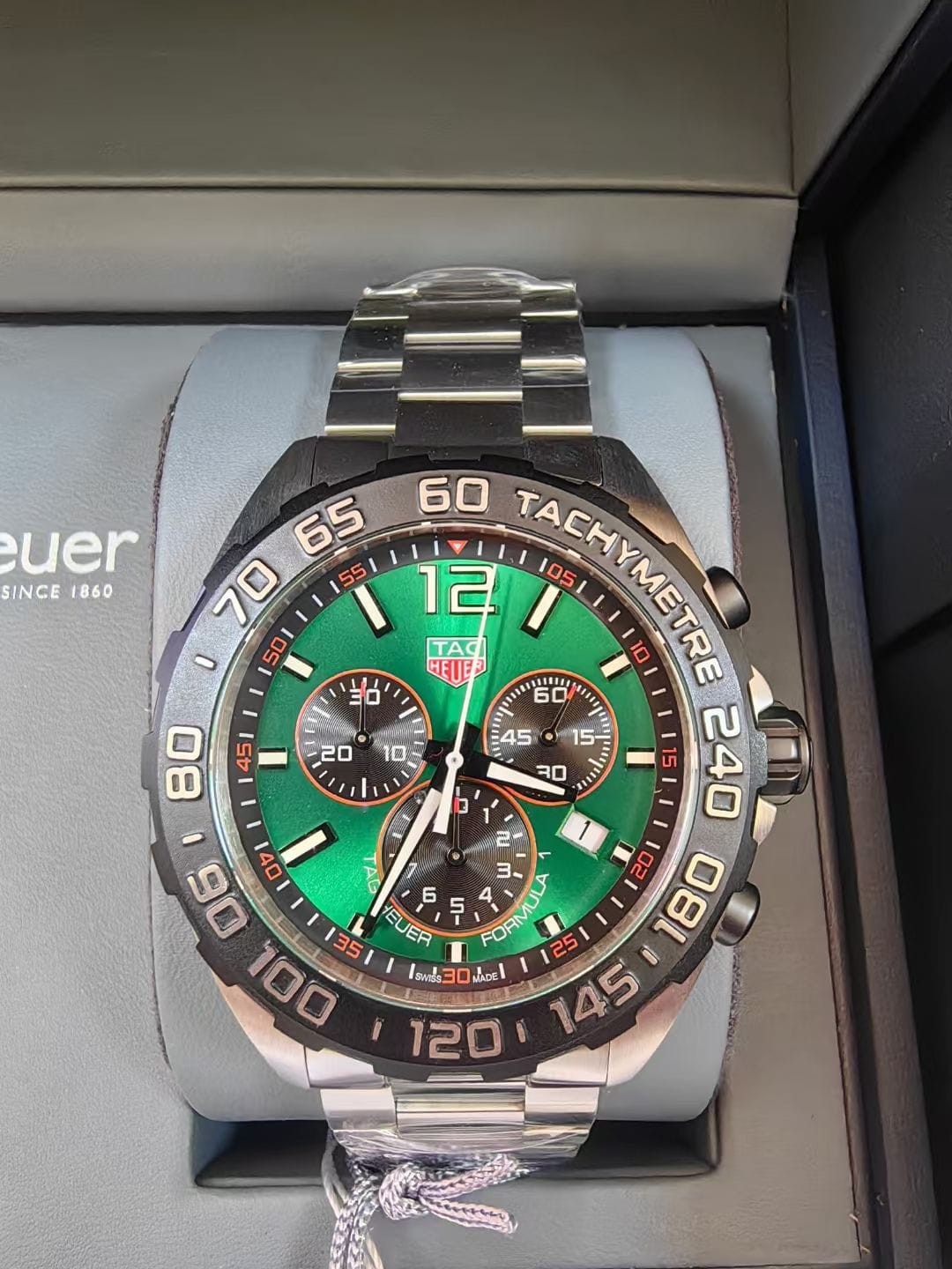 TAG Heuer Formula 1 Chronograph Green Dial Steel CAZ101AP.BA0842