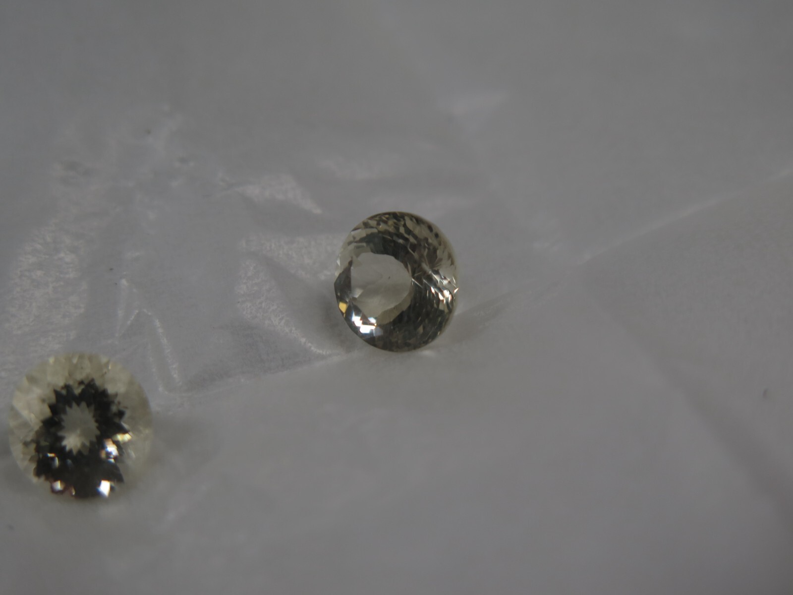 x2 ✅ YELLOW Labradorites 2.75CTW Min 18MM