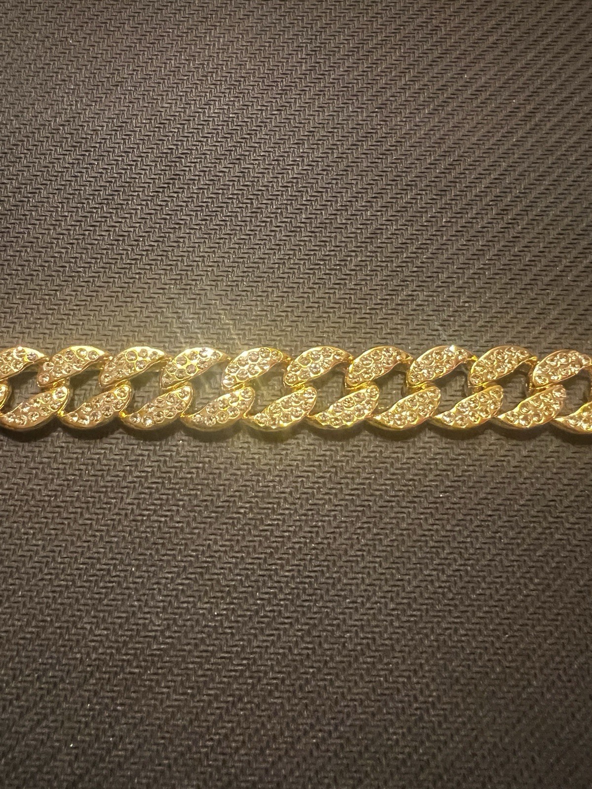 80832 – Invicta Elements Men’s Iced out Cuban Chain Bracelet, Gold