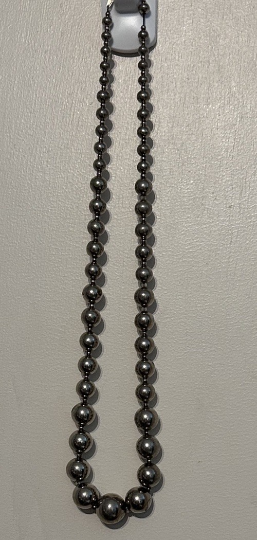Graduated Bead Silver Tone Necklace Round Beads Approx 24” Lobster Clasp Korea