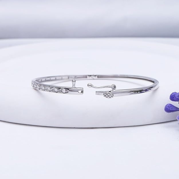 2/7 Ct Round Cut Moissanite Oval Shape Chevron Bangle Bracelet Sterling Silver