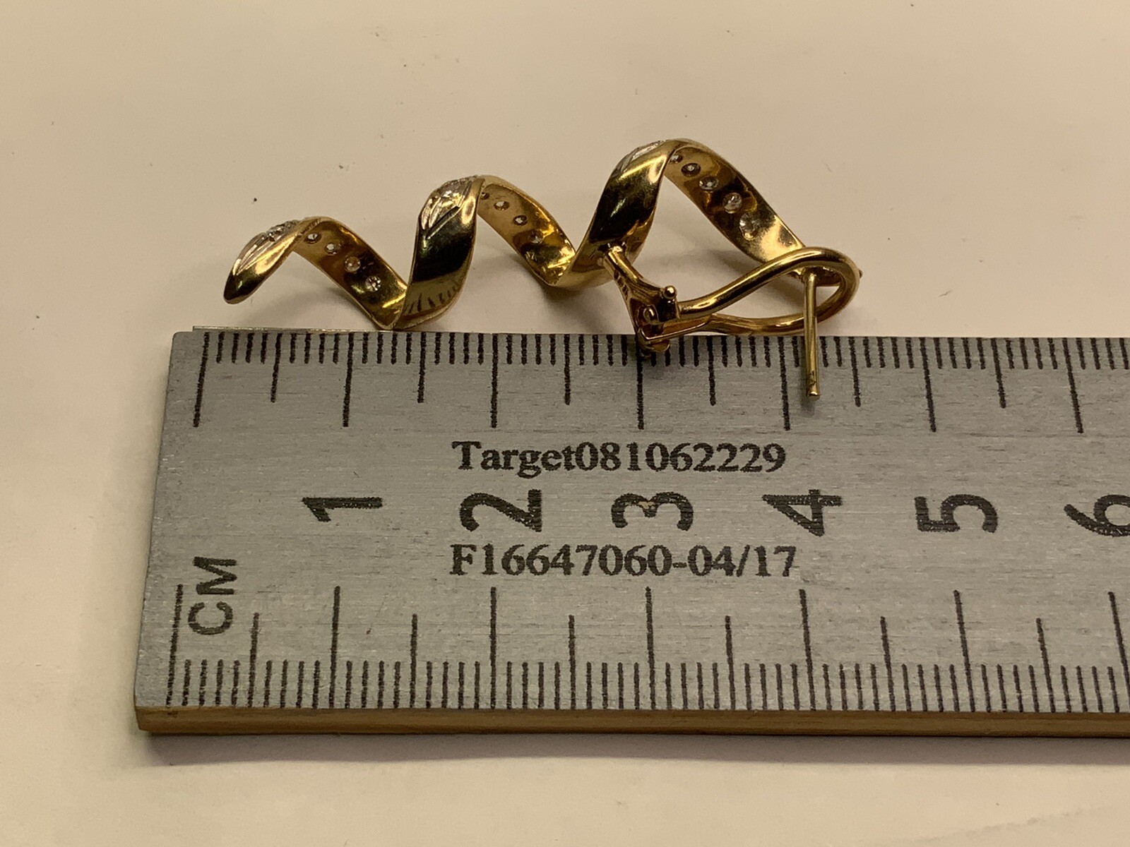 18k Yellow Solid Gold .50ct Diamond Twist Hoop Earrings Serpentine Link 9.6gram