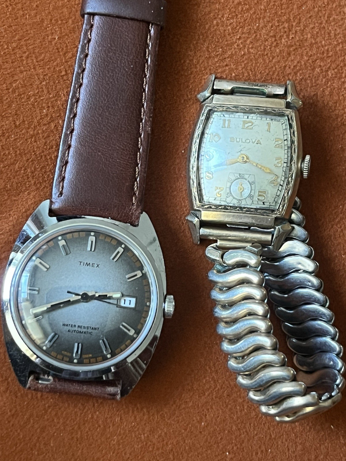 Lot of 2 Vintage 1970s Timex Viscount Automatic Men’s And 1940’s Bulova Cadet