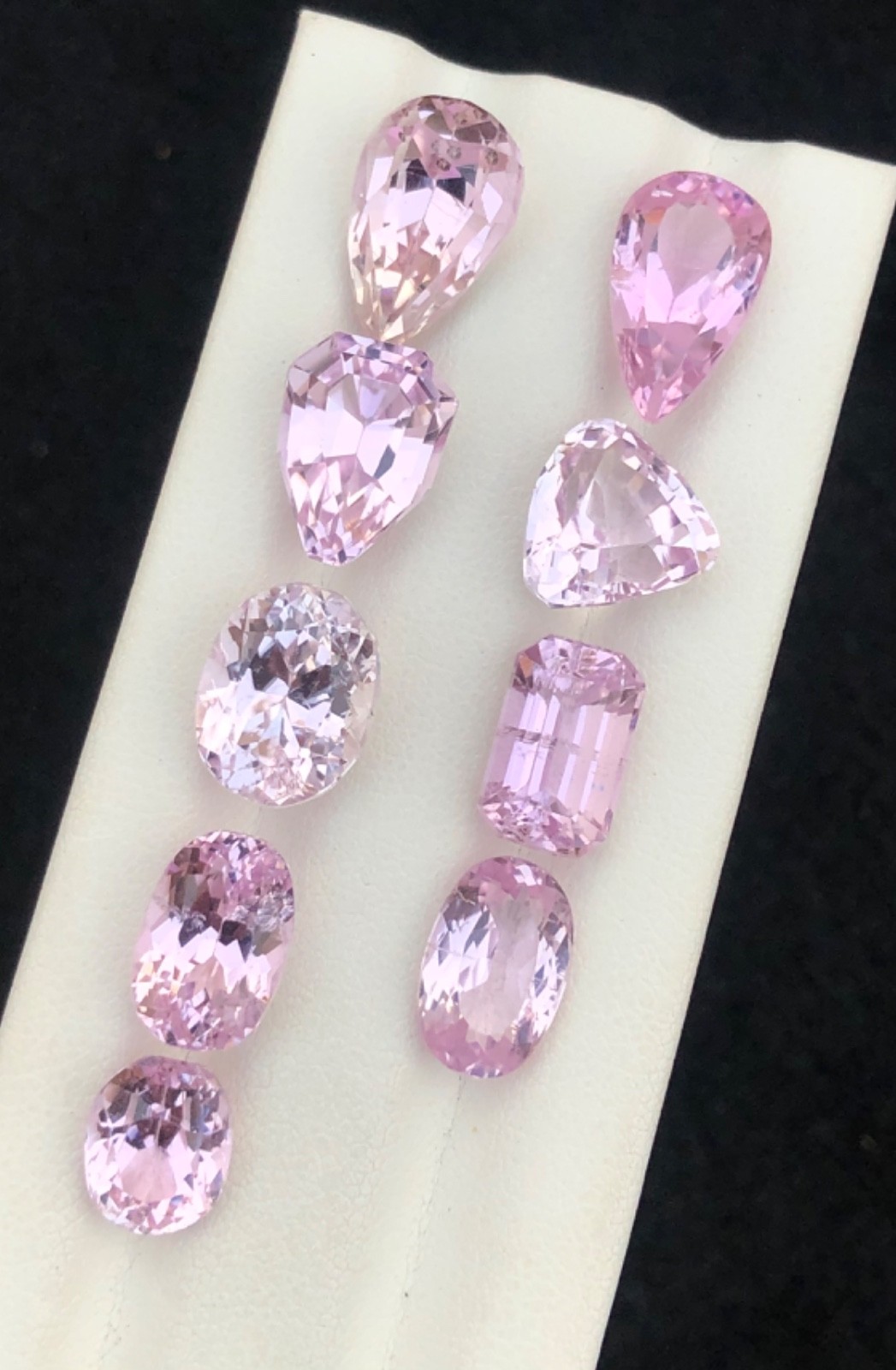 46 Carat Natural cut Top Quality Pink Kunzite, loose gemstone from Afghanistan