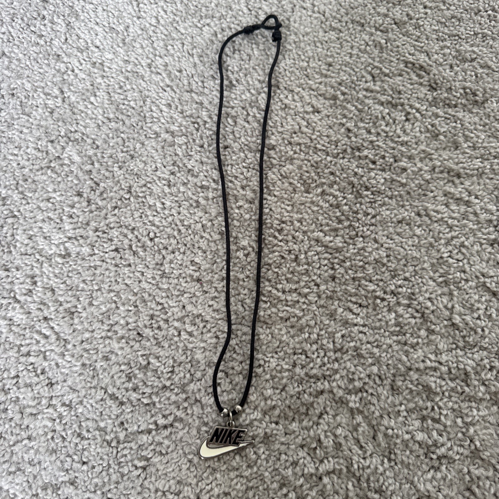 Nike Vintage Swoosh Necklace Y2K 90s 00s Skater Sporty Streetwear