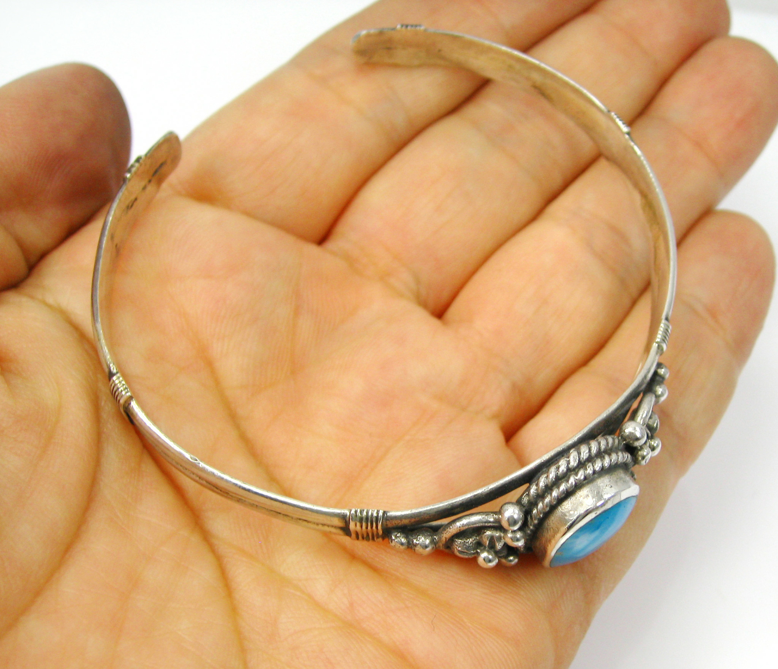 Turquoise Small Flower 925 Sterling Silver Cuff Bracelet (17.0g)