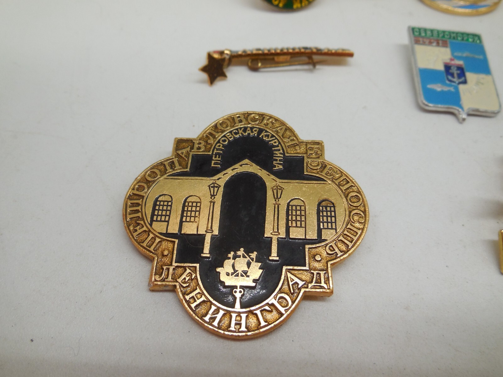 H12 Vtg Russian & Chinese Lapel Pins & Opera Mask Pendant lot Set Enamel