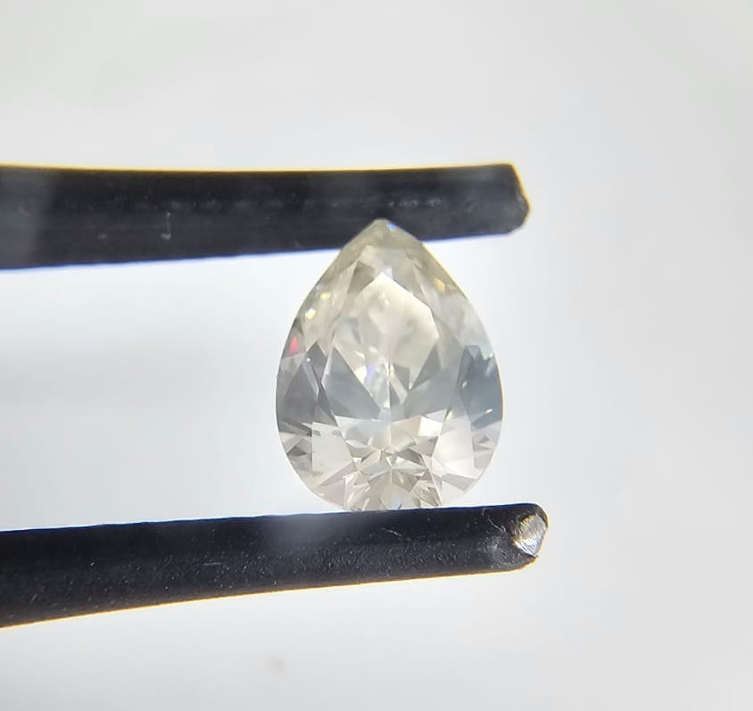 1.08ct 8.90×5.80×3.60mm Natural Fancy Loose Pear Rare Diamond VS Purity
