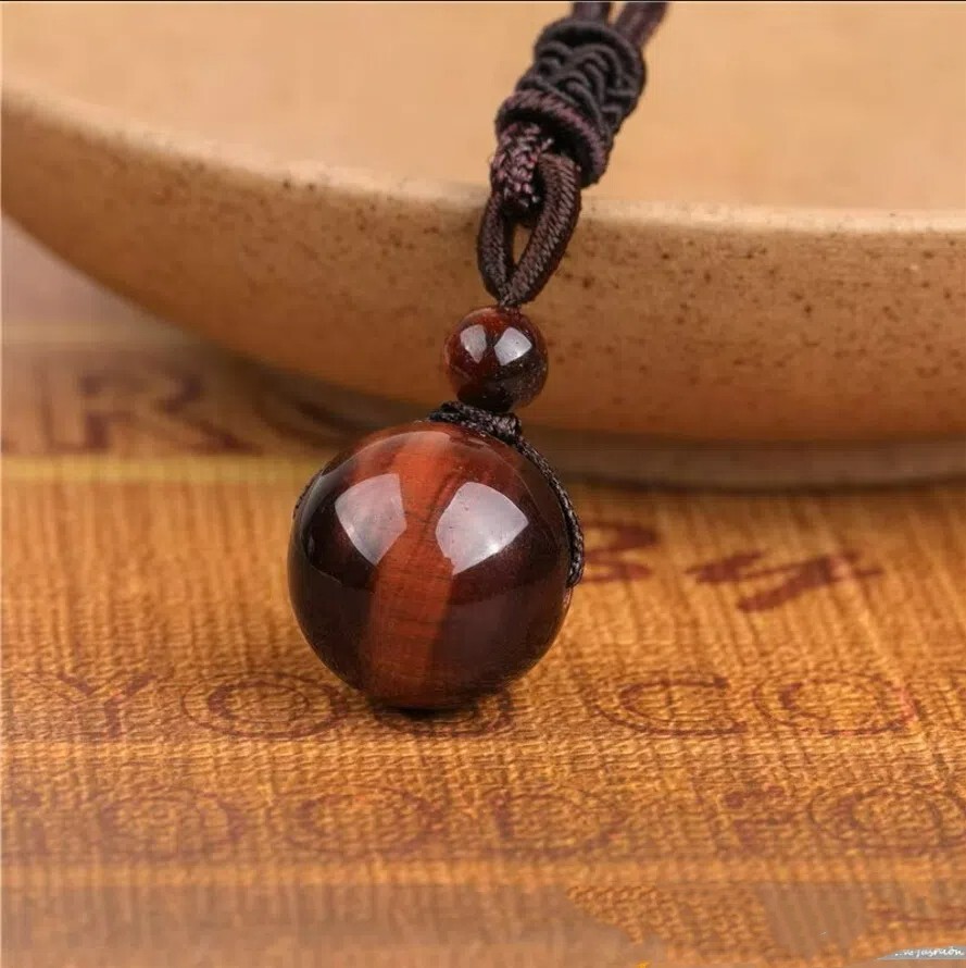 Natural 16mm Red Tiger’s Eye Bead Crystal Pendant Healing Reiki Amulet Necklace