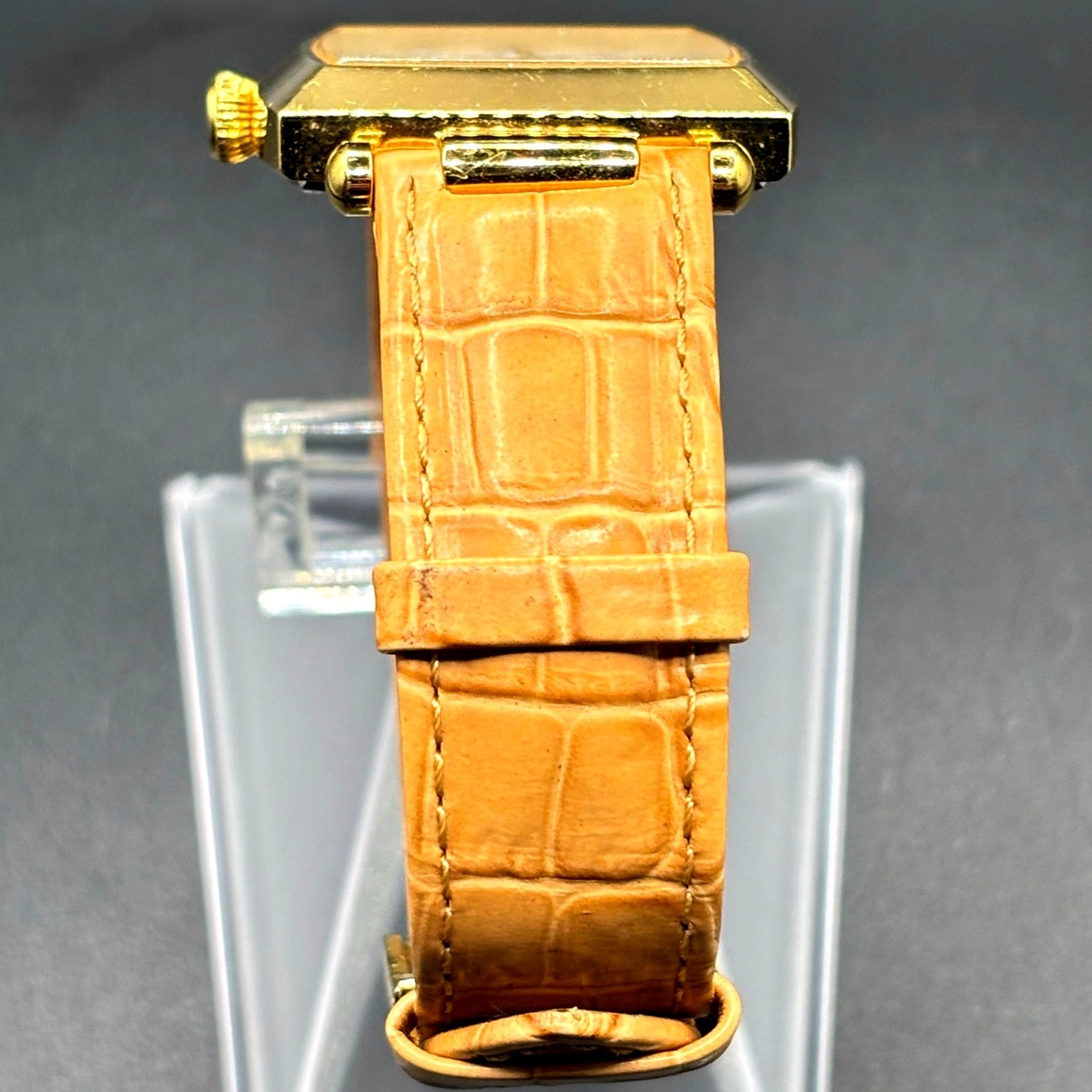 Vintage Gc 18500 Swiss Made Gold Tone Quartz Watch Full Set Box Papers