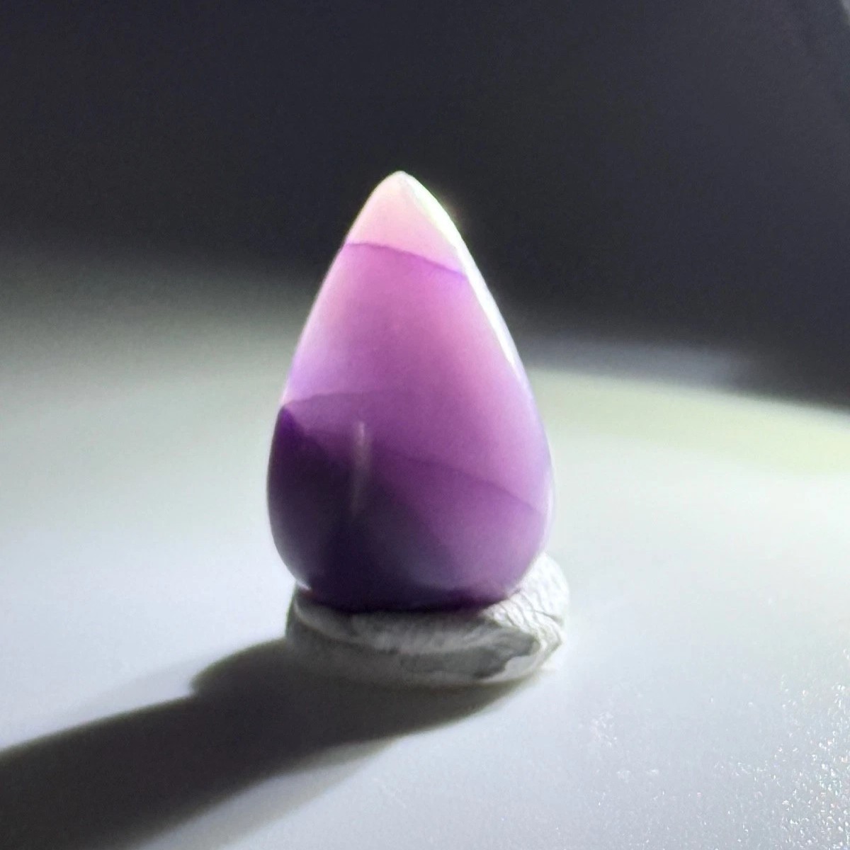 RARE 6.70 ct Pink & Magenta Gel Sugilite Pear Shape Cabochon Wessels Mine – NEW