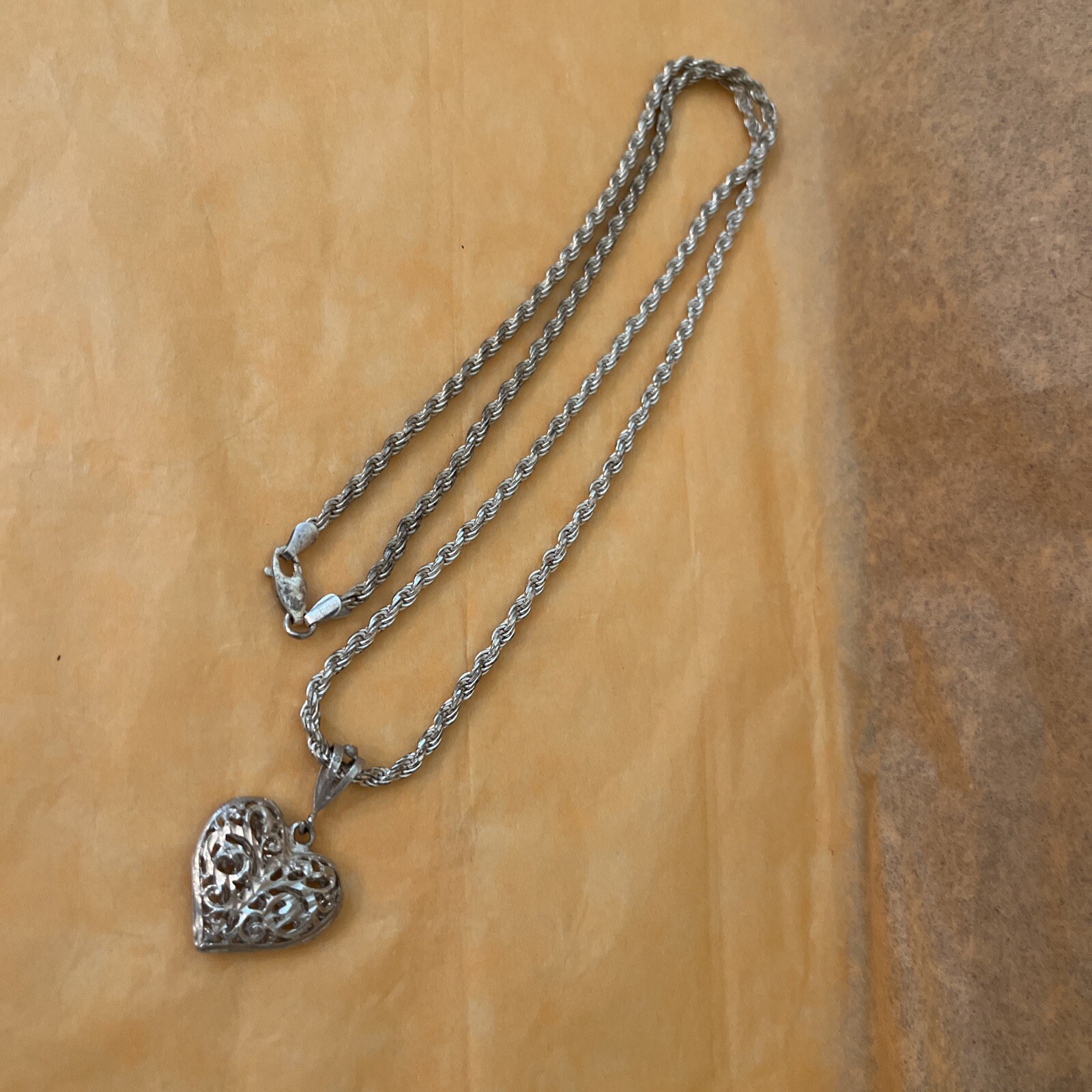 ❤️VTG FAS 925 THICK ROPE CHAIN WITH 925 HEART PENDANT 11-1/2” HANG CHAIN 20g