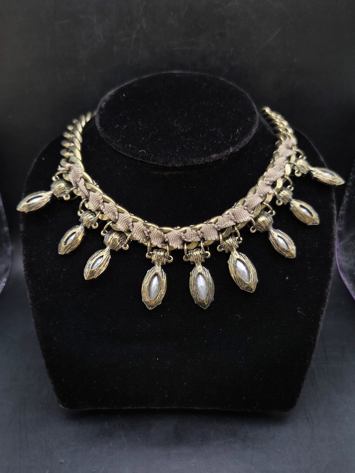 Ann Taylor Loft Rhinestone Necklace Bronze Finish Beige Ribbon 20”