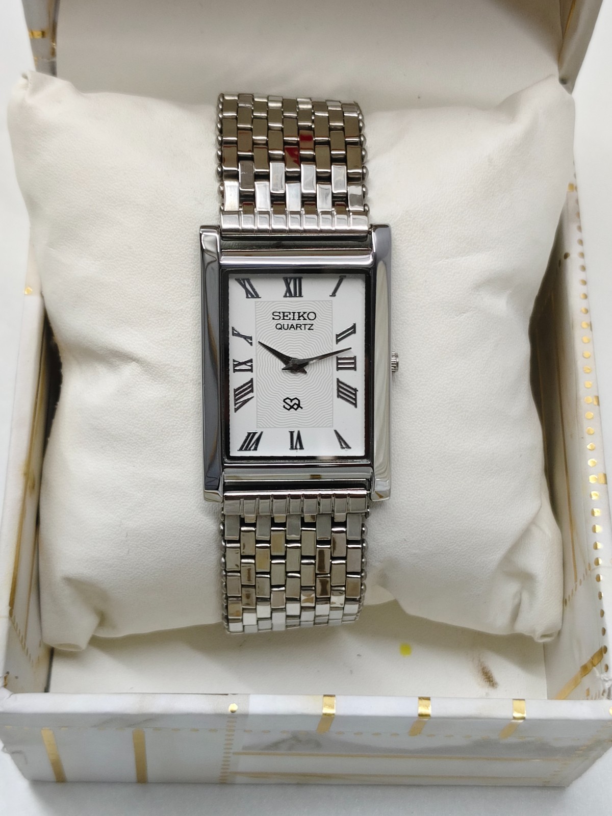 Vintage Refurbished Seiko Slim Tank White Quartz Japan Men s Wrist Watch