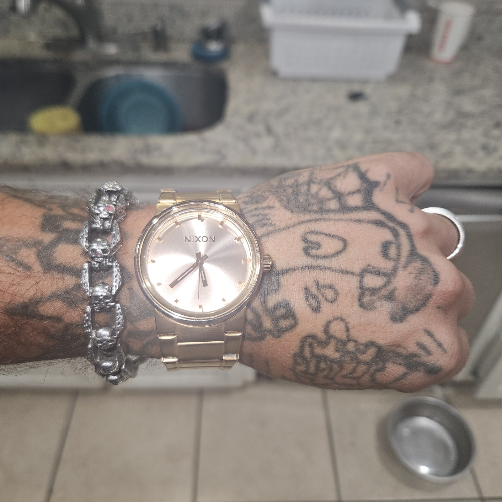 Nixon The Cannon 40mm Rose Gold Bramd New Battery All Links