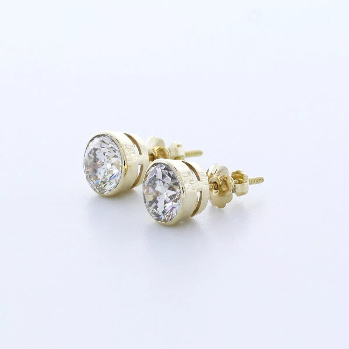Stud Earrings Classic Bezel Set 14K Gold 1.60 Carat Round Natural Diamond H SI2