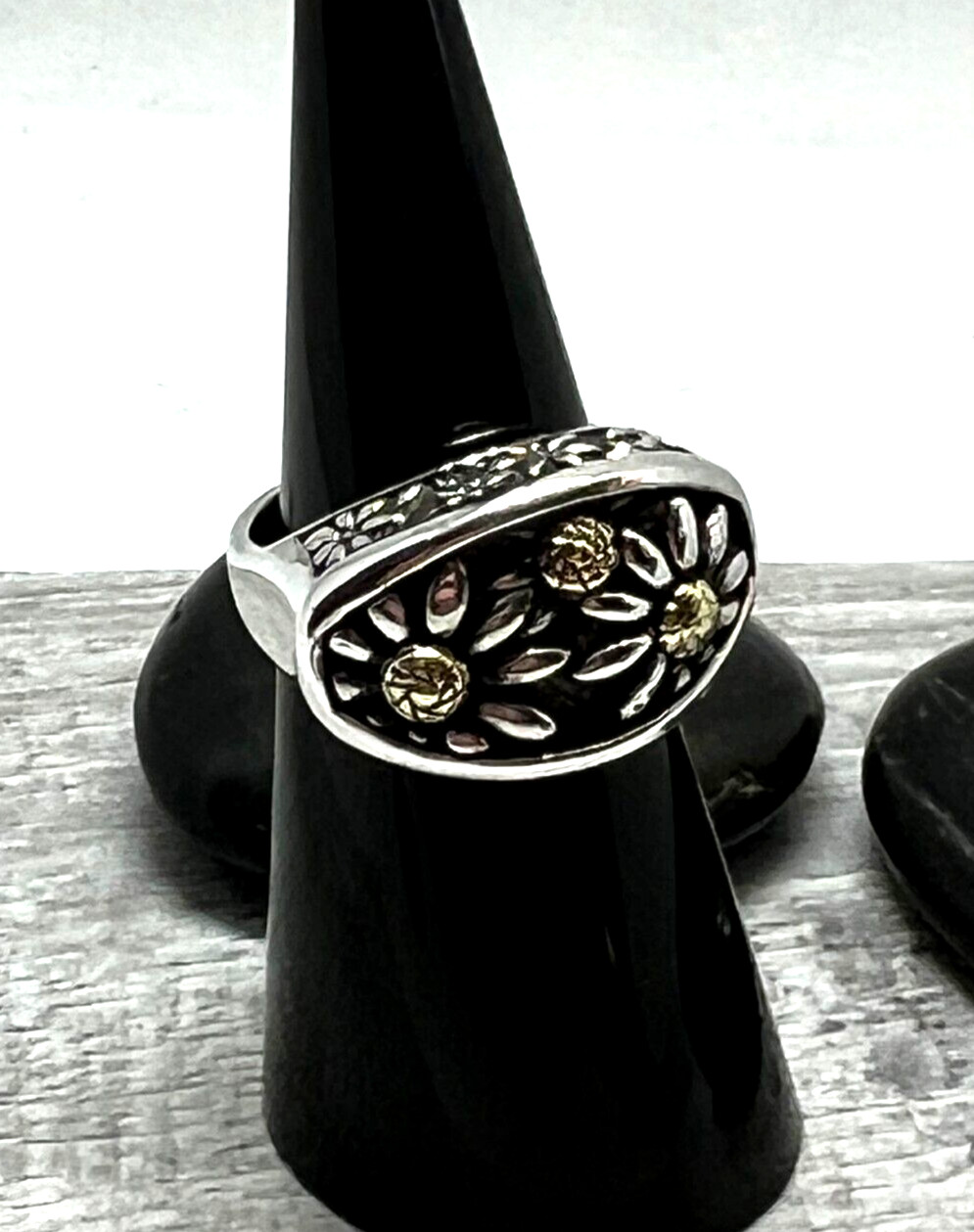 Designer ANN KING Daisy Flower ring size 6 925 Sterling silver 18K gold