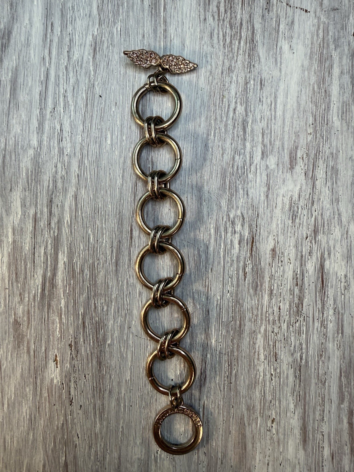 Victoria’s Secret Signed bulky 80s Gold Round Link Chain Bracelet Toggle Closure
