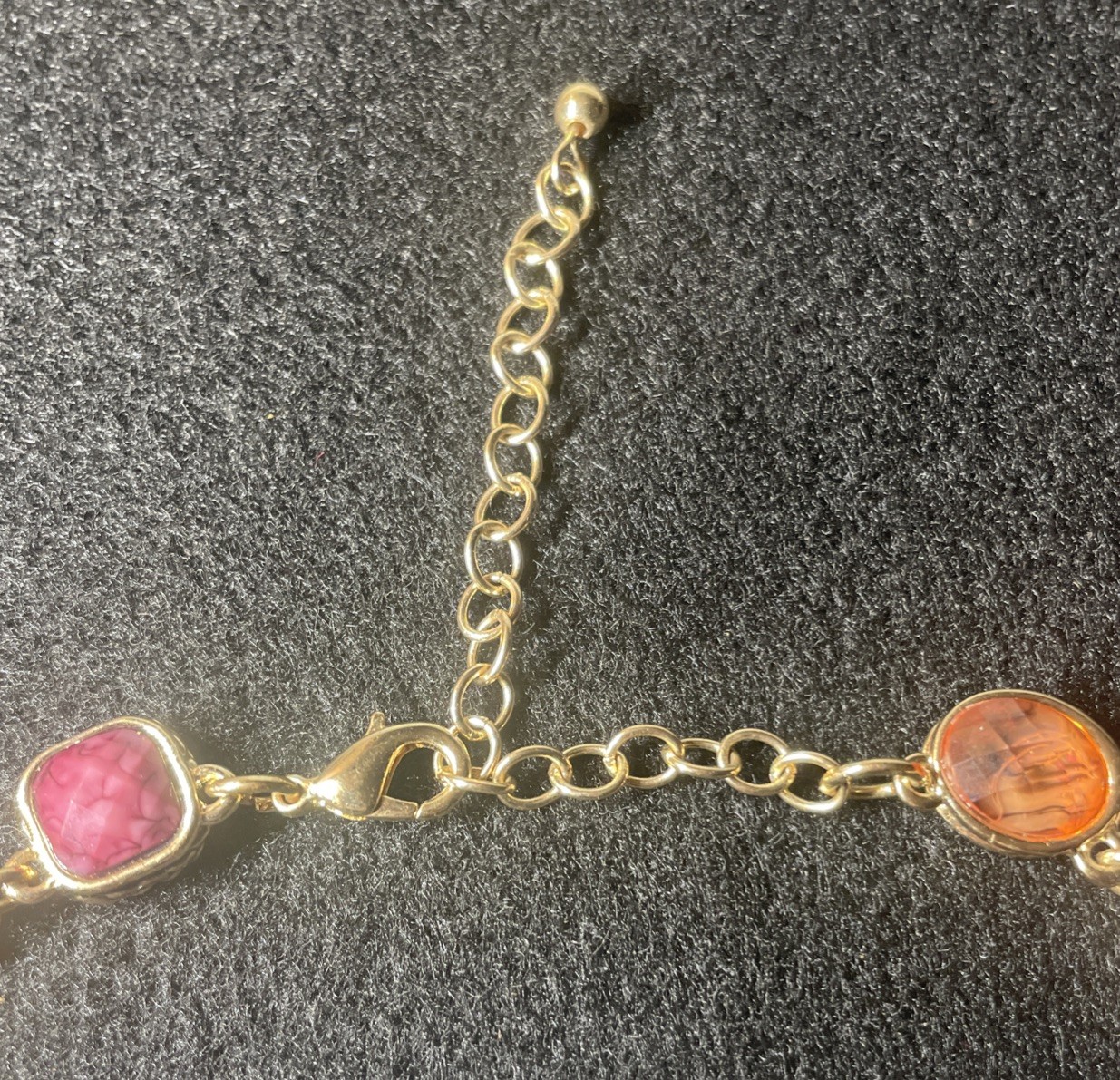 NAPIER gold-tone NECKLACE and 3 Pair EARRINGS Peach Orange Pink Plum Beautiful