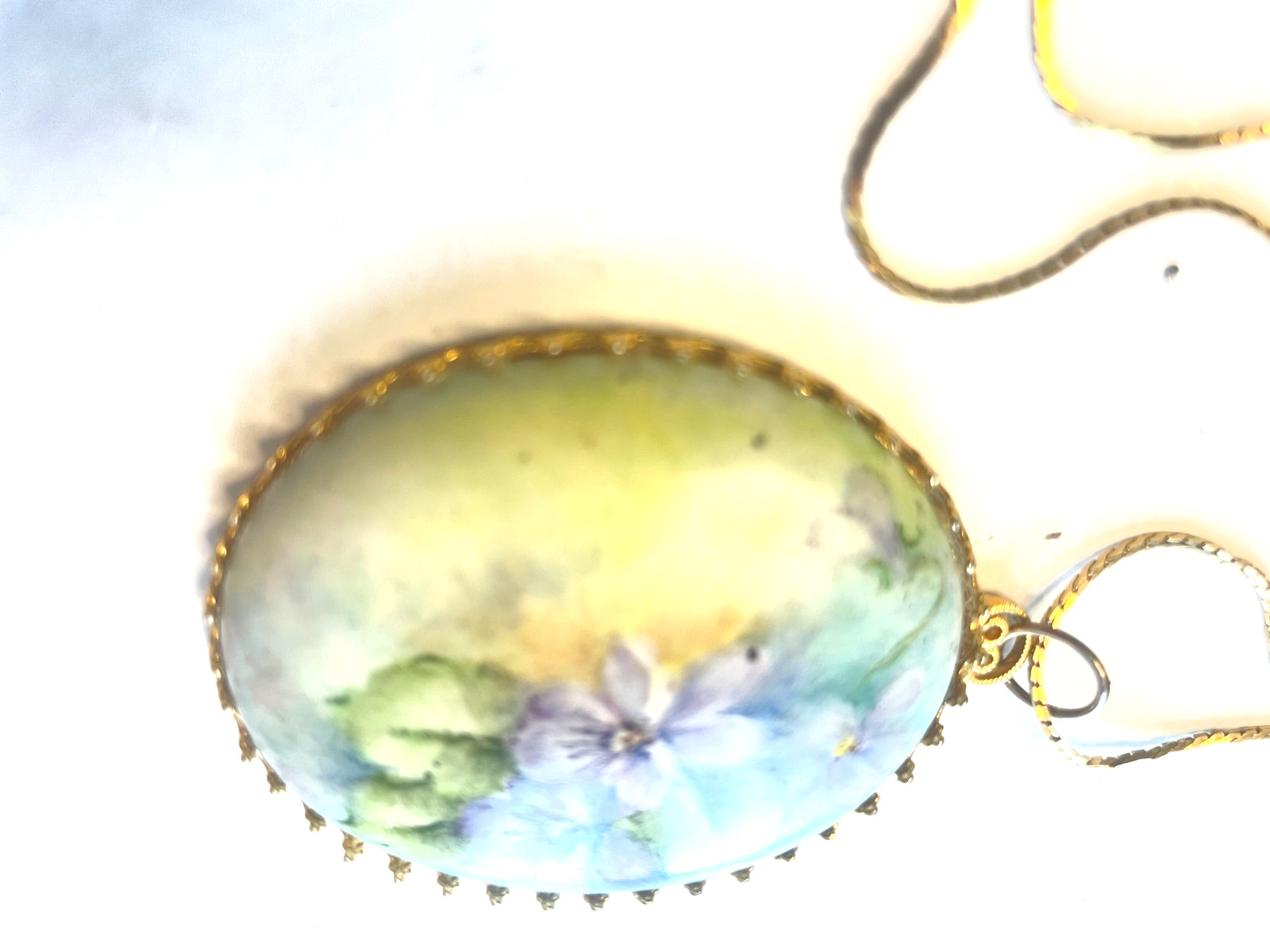 Porcelain Pendant Hand Painted Flowers Gold Tone Metal NAPIER CHAIN 14 INCHES