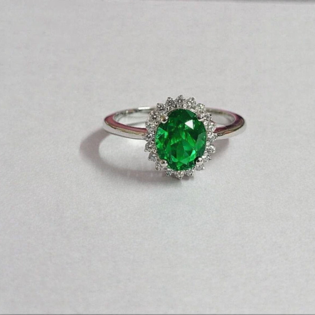 Oval Natural Emerald & Diamond Wedding Gift Ring 14k White Gold (Import Free)